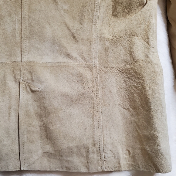NWT Beige Suede Jacket - Picture 14 of 16